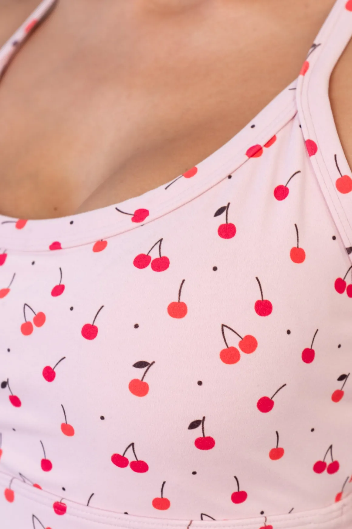 Cloud II™ Y Longline - Cherry Print