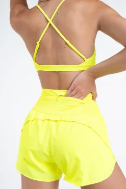 Vitality Breeze® Train Short - Neon Yellow