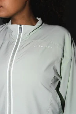 Vitality Breeze® Windbreaker - Mint