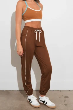 Vitality Motive® Jogger - Toffee Contrast