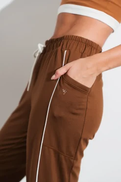 Vitality Motive® Jogger - Toffee Contrast