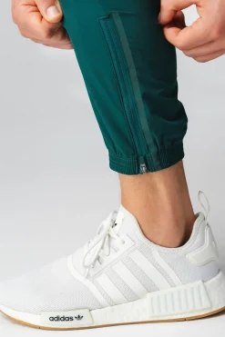 Vitality Prime® Jogger - Evergreen