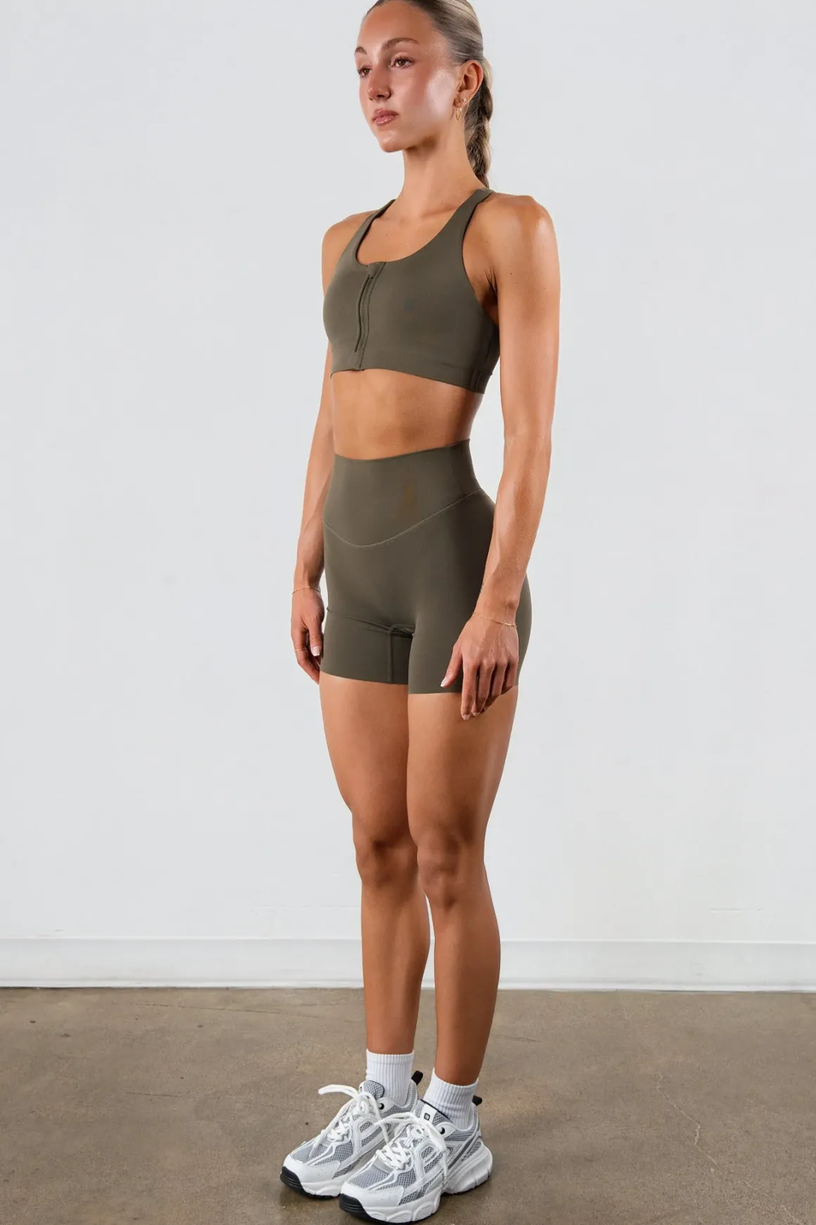 Vitality Pulse® Volley Short - Coffee