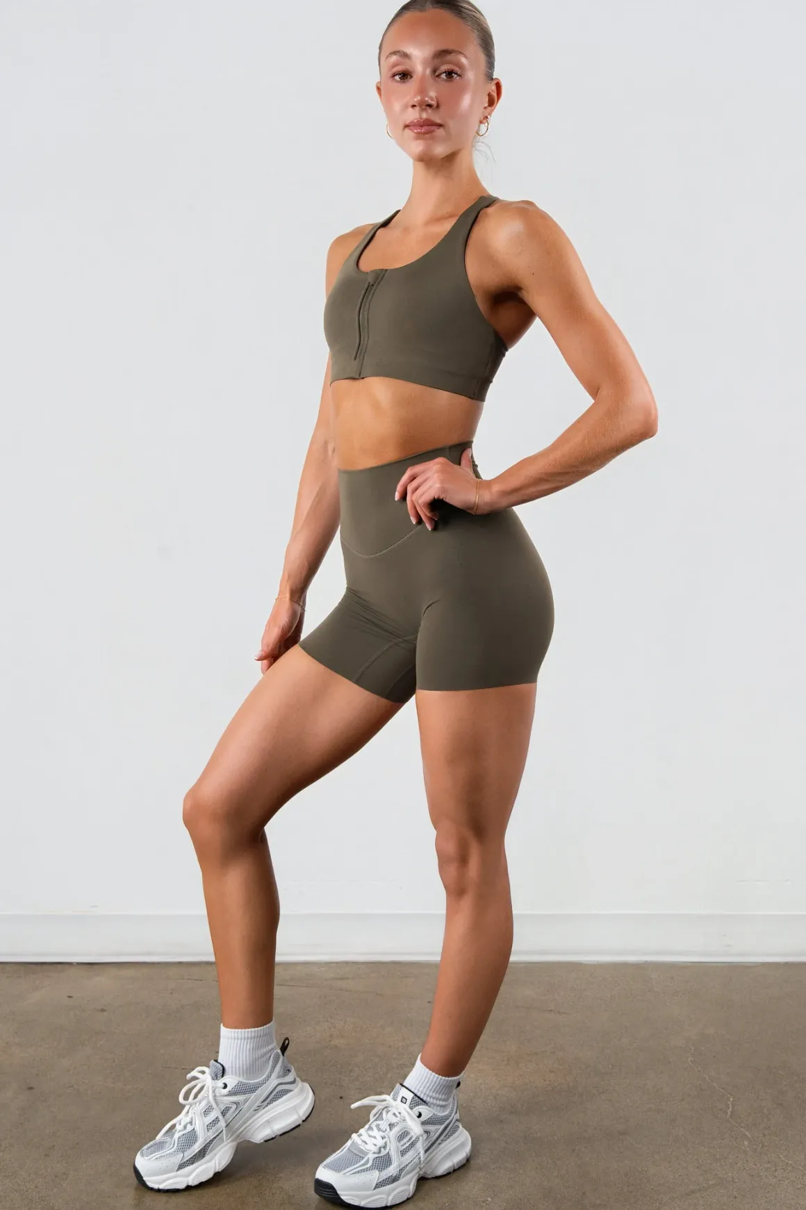 Vitality Pulse® Volley Short - Coffee