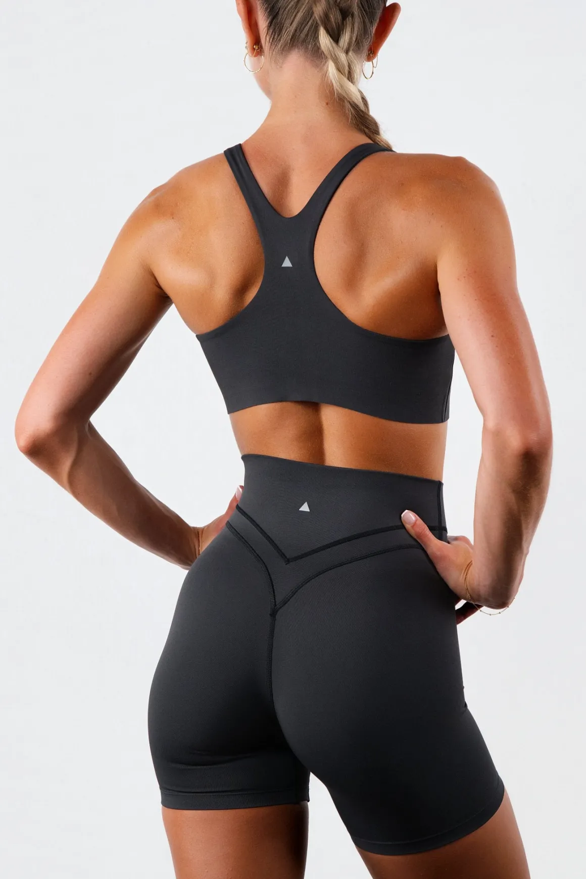 Vitality Pulse® Zip Bra - Midnight Washed
