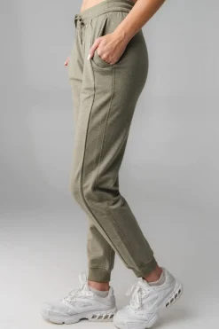 Vitality Studio® Women's Jogger - Matcha Marl