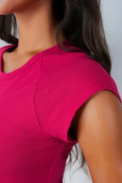 Vitality Whisper Raglan Tee - Passionfruit