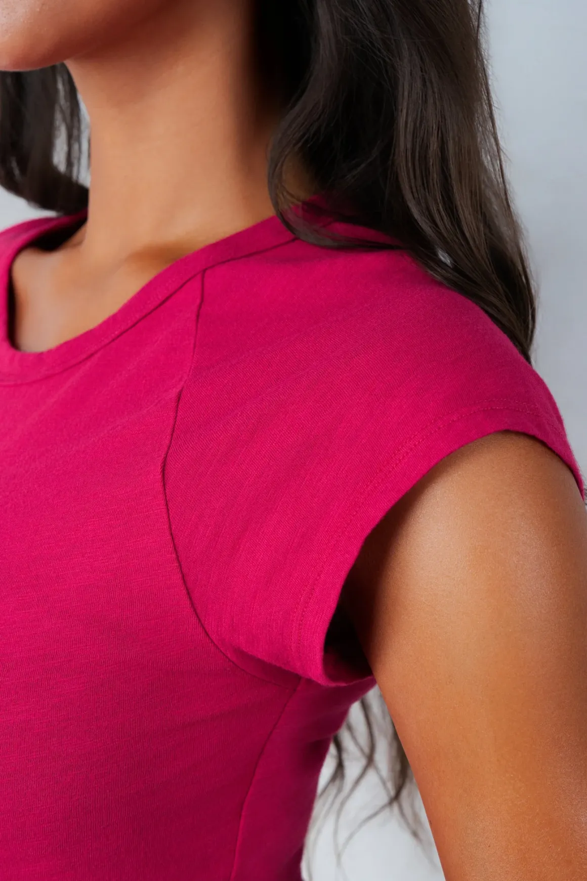Vitality Whisper Raglan Tee - Passionfruit