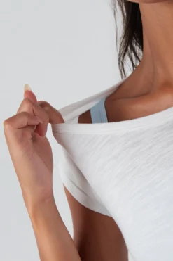Vitality Whisper Raglan Tee - Snow