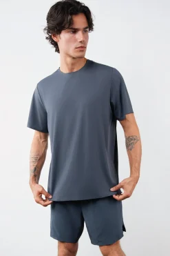 Vitality Zephyr Men's Tee - Deep Sea